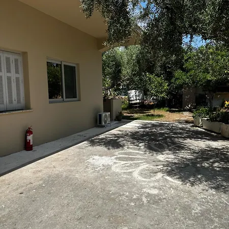 Aktaion Rooms Stoupa Exterior photo